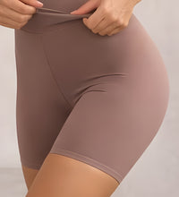 Short Sculpt Aurella